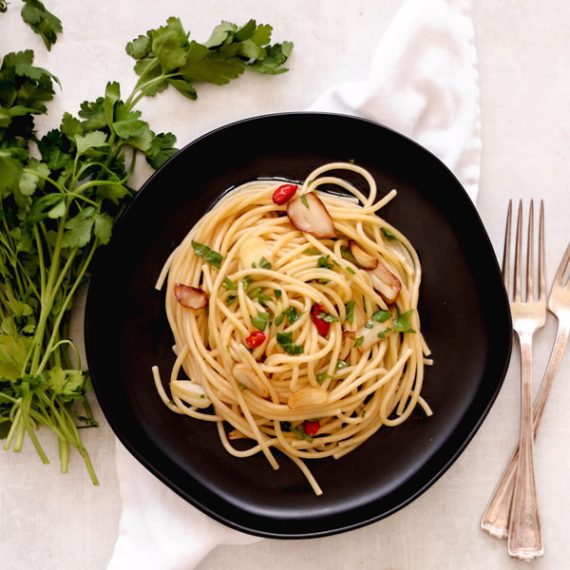 <span id="prdtsize">Cooking Kit for</span><br> Aglio E Olio