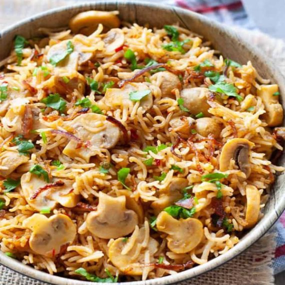 <span id="prdtsize">Cooking Kit for</span><br> Mushroom Biryani