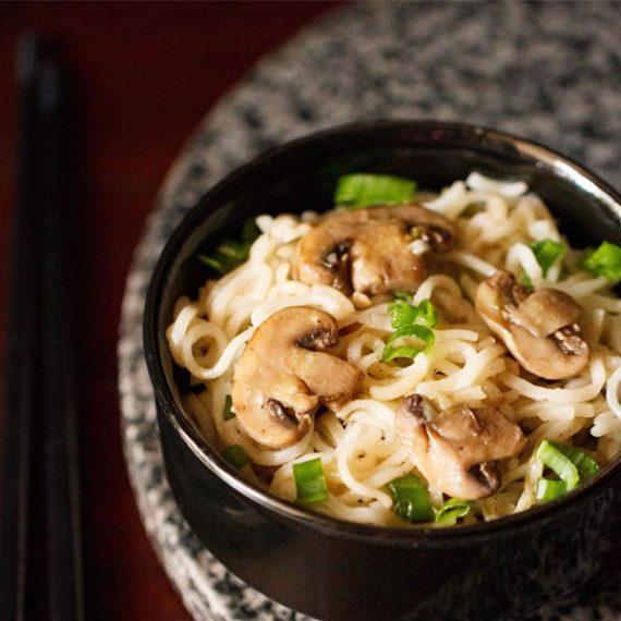 <span id="prdtsize">Cooking Kit for</span><br> Mushroom Noodles