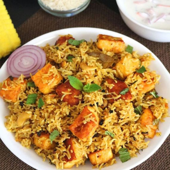 <span id="prdtsize">Cooking Kit for</span><br> Paneer Biryani