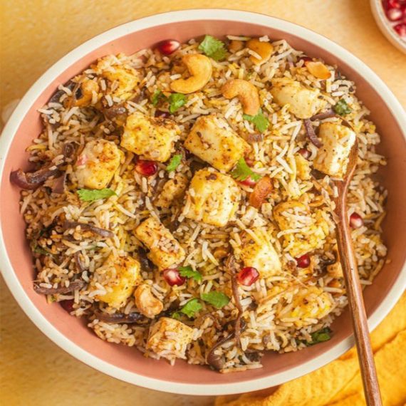 <span id="prdtsize">Cooking Kit for</span><br> Paneer Biryani