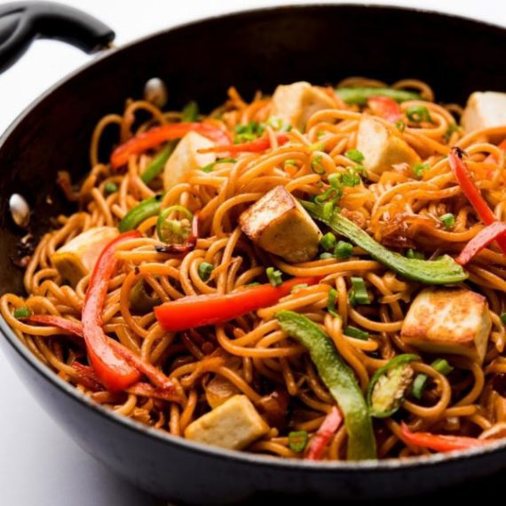 <span id="prdtsize">Cooking Kit for</span><br> Schezwan Paneer Noodles