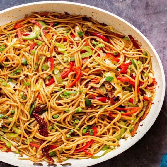 <span id="prdtsize">Cooking Kit for</span><br> Veg Chilli Garlic Noodles